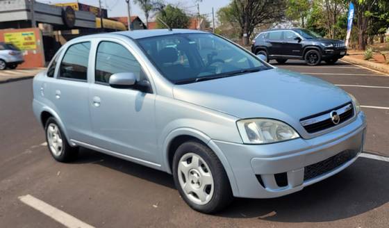 CHEVROLET CORSA 1.4 MPFI PREMIUM SEDAN 8V FLEX 4P MANUAL